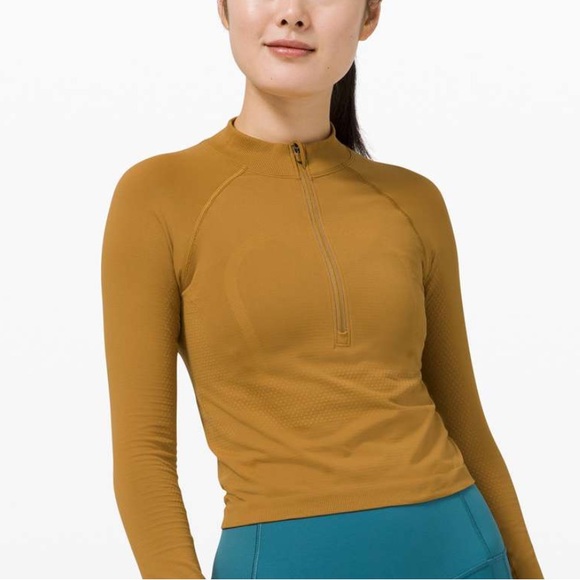 Lululemon Swiftly 1/2 zip - Picture 2 of 5